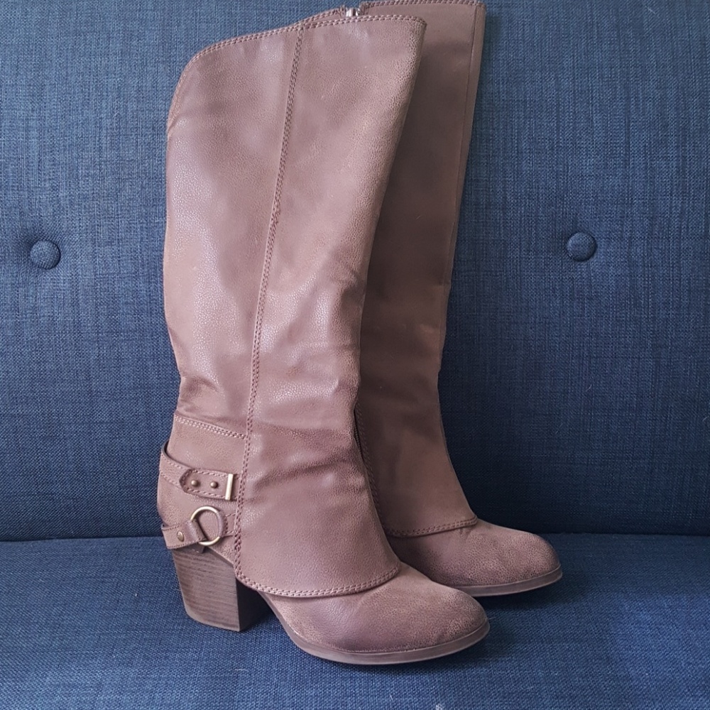 Tall faux suede cuffed brown boots size 9